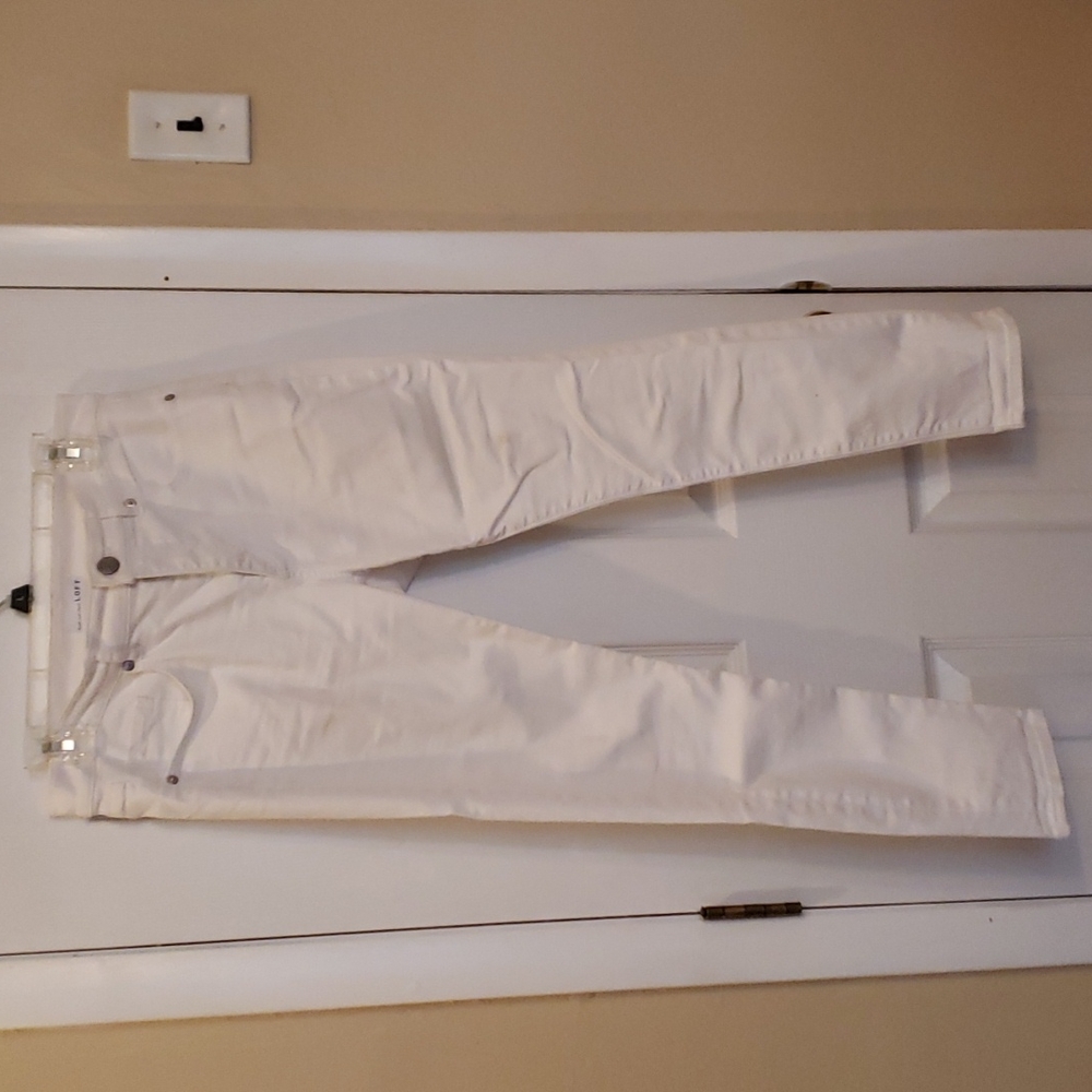 LOFT White Skinny Ankle Jeans Size 6